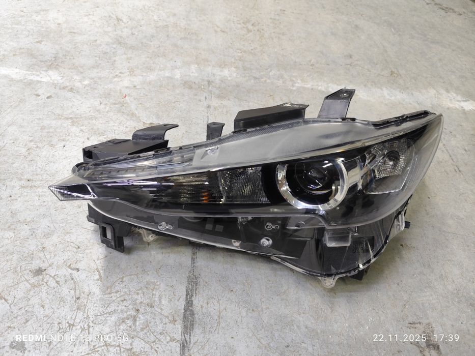 Mazda cx 5  передний левый фара