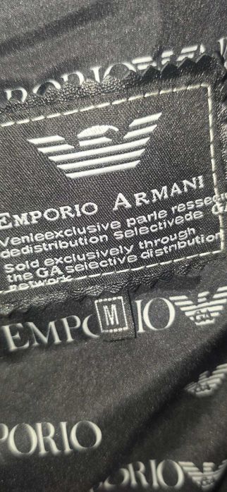 EMPORIO ARMANI-кожено яке.