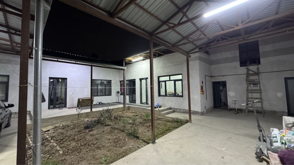 Uy Sotiladi Nazarbek G'ishchilar Mahallasi