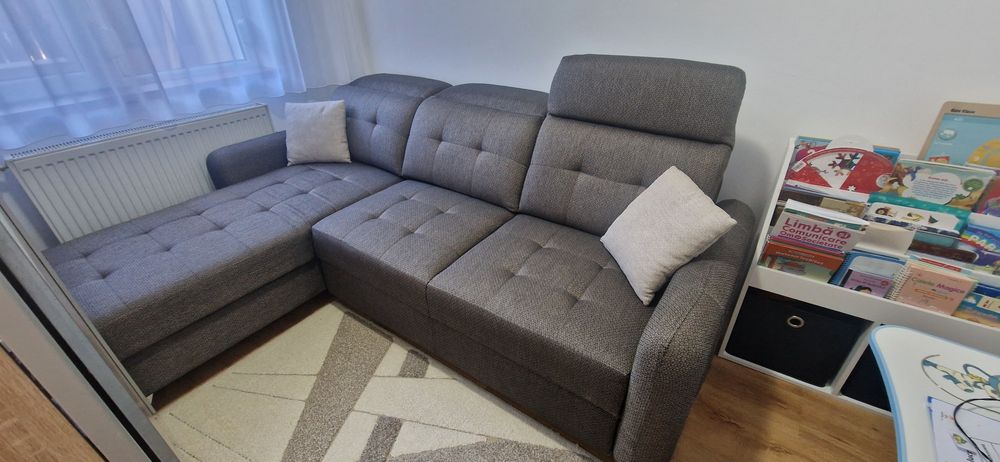 Vând colțar extensibil Casa Eduard cu lada de depozitare