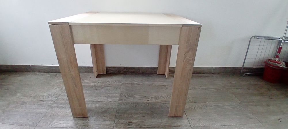 De vanzare masa bucatarie