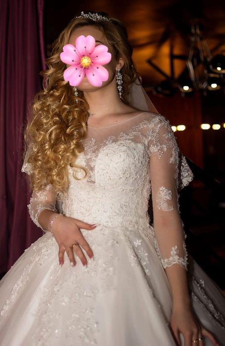 Свадебное платье