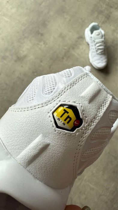 Nike Air Max Plus TN Triple WHITE