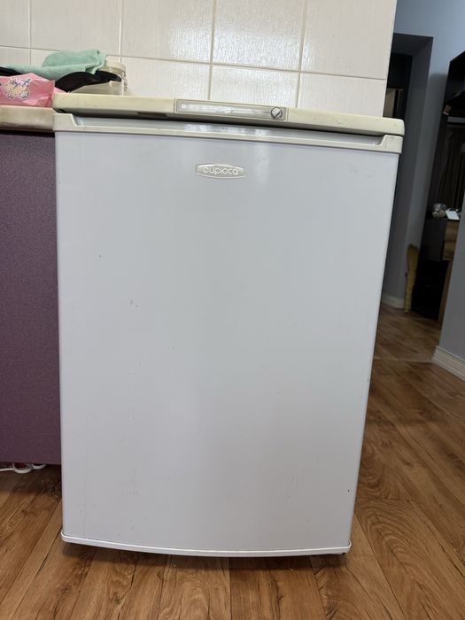 Продам морозильник