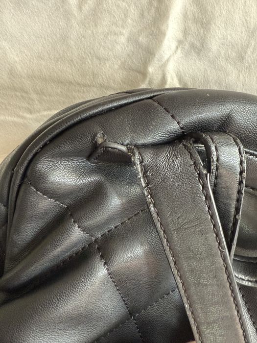 Раница Guess естествена кожа