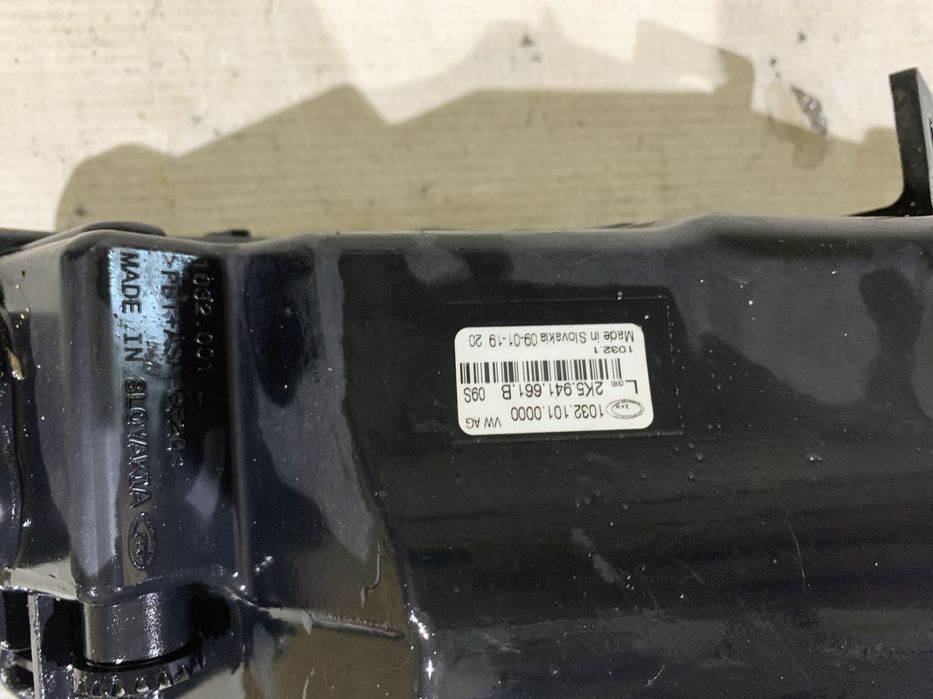 Proiector stanga VW Caddy, 2015, 2016, 2017, 2018, 2019, cod origine OE 2K5941661B.