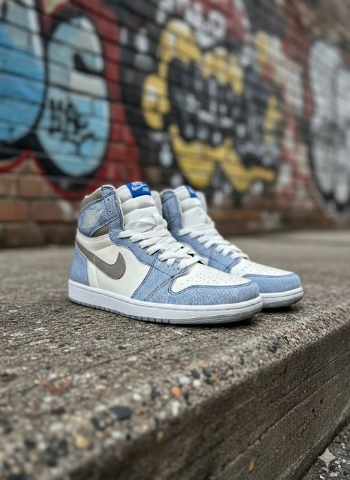 Adidasi Jordan 1 High Hyper Royal