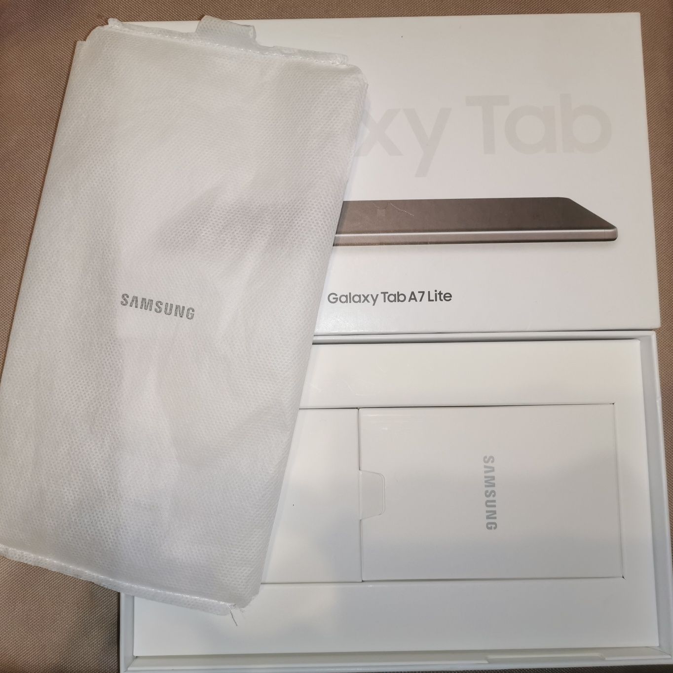 Cutie samsung galaxy tab a7 lite grey