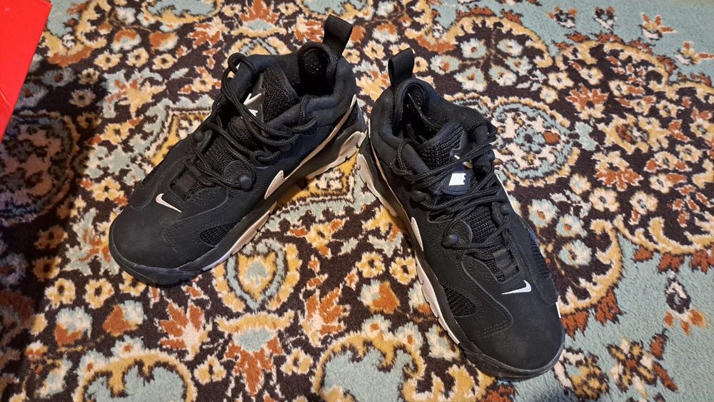 Nike Air Barrage Mens 9.5 Low/Air Low/Black