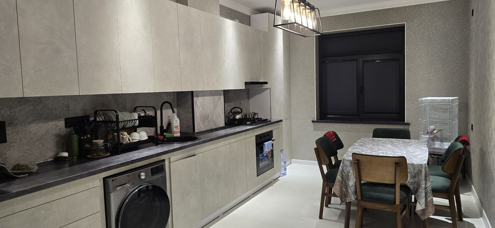 Квартира 3 хонали, 100 кв Срочно