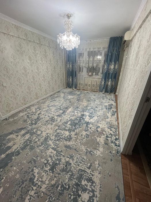 Шугыладан 3-болмели квартира сатылады