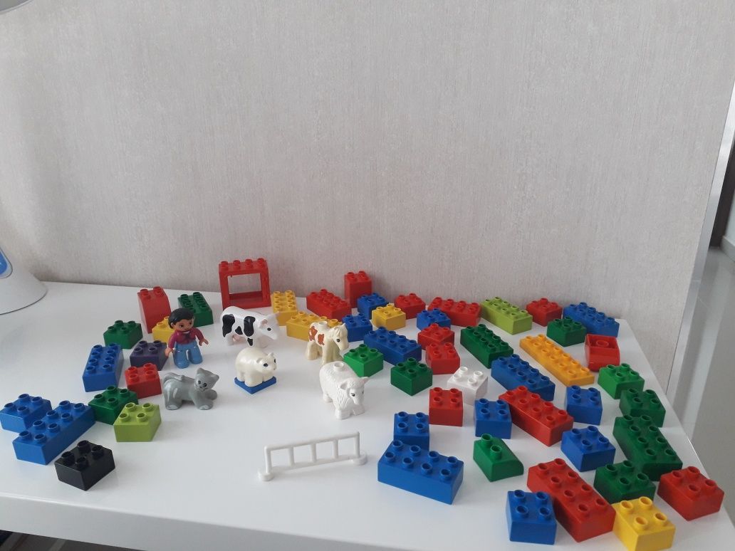 Lego Duplo animalute si cuburi