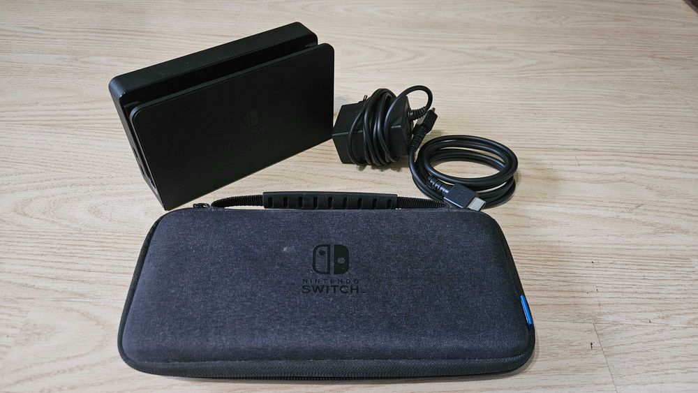 Nintendo Switch OLED + Ring Fit Adventure