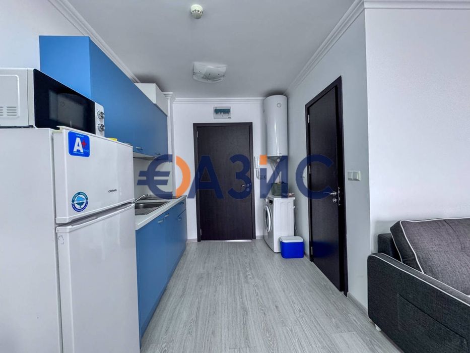 Продава се Едностаен апартамент в Свети Влас - 35 кв.м за 1415 €/кв.м - Снимка #3