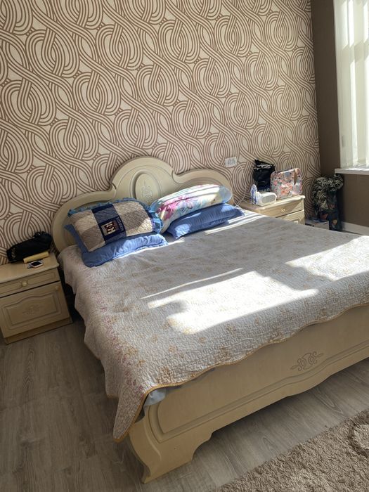 Спальный гарнитур б/у