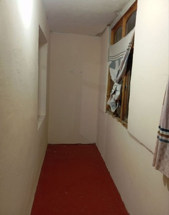 Чирчик шахар
2-микрораён  
#1-хона 2-етаж 
Квартира ижарага берилад