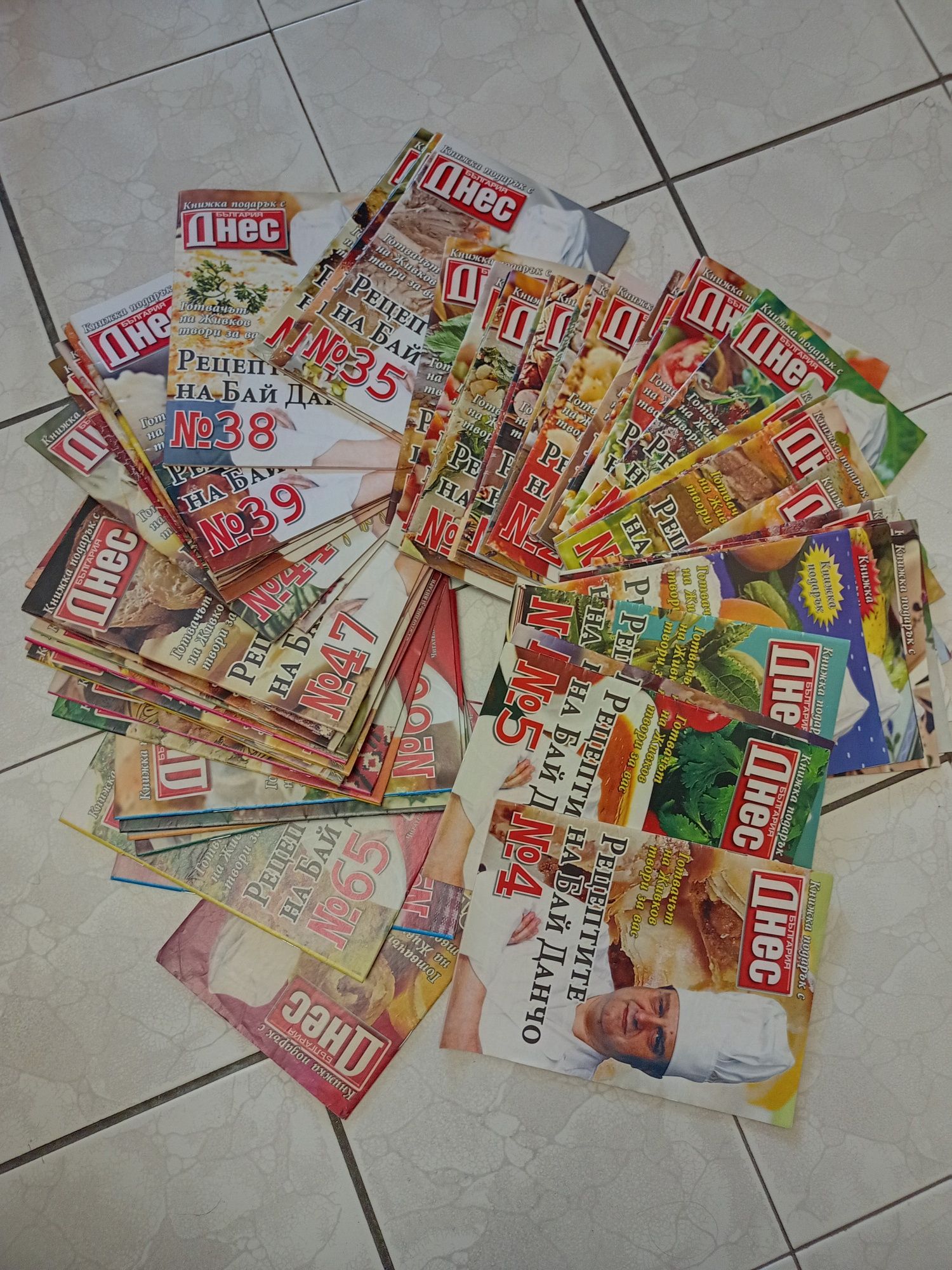 Колекция 61 кулинарни книжки с рецепти от готвача на Тодор Живков