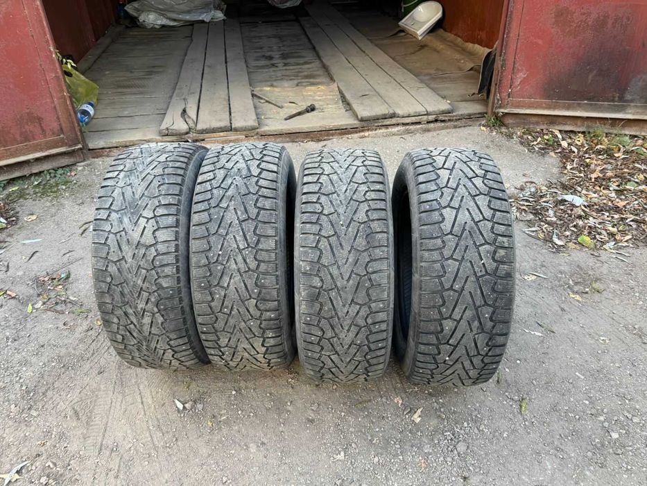 продам шины зимние, б\у, Pirelli, размер 235/60/18