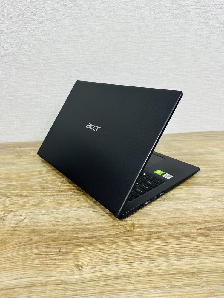 Ноутбук ACER Core i5-8 Ядерный с Мощной видеокартой для игр и работы