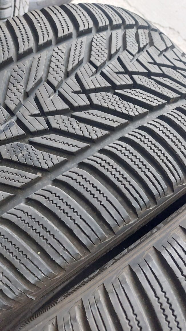 Гуми 275/35/19 Hankook Winter I'cept evo 2 броя