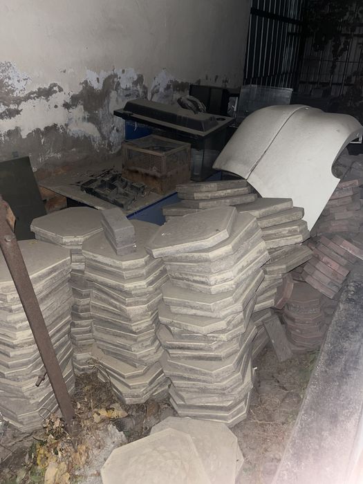 Отдам брусчатку бесплатно