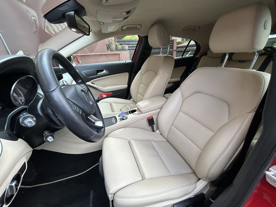 Mercedes GLA 4x4, automata, unic proprietar de noua