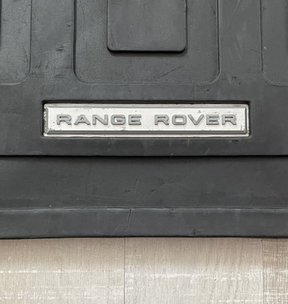 Оригинална гумена постелка за багажник за Land Rover Range Rover Sport