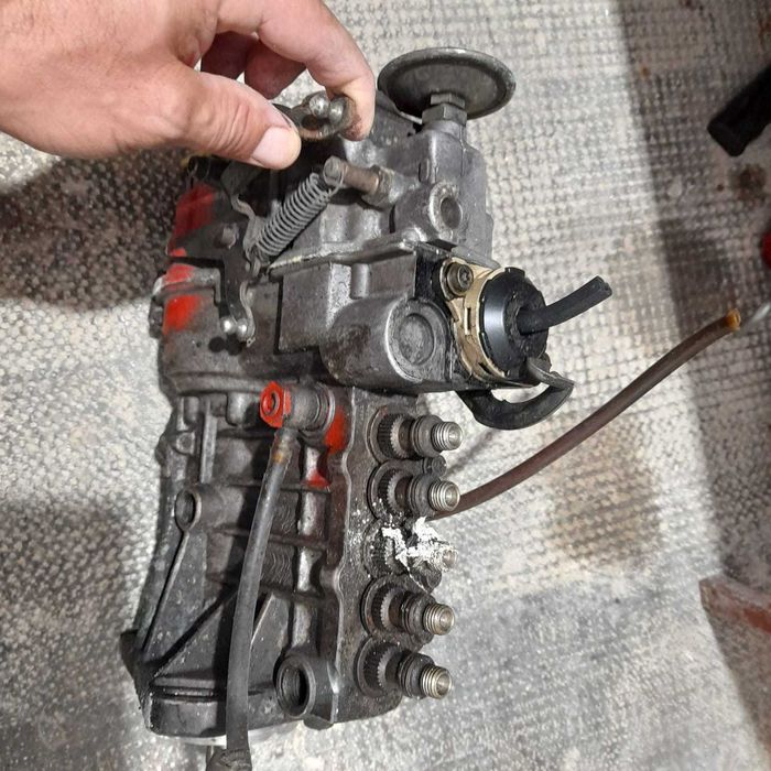 pompa injectie mercedes