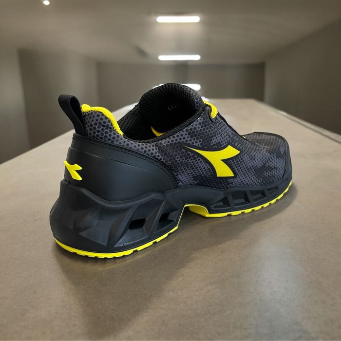 Bocanci Diadora Stable Impact/Incaltaminte lucru