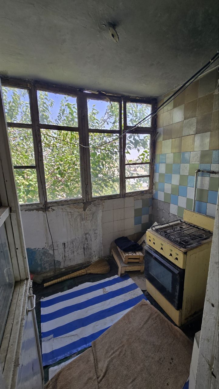 Квартира Срочна Сотилади 4-хона 4-этаж 100м² кв.Ор Шарк-1 Моника