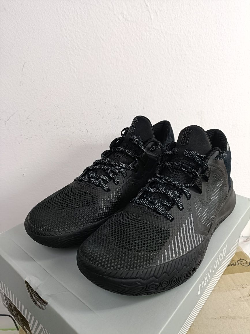 Nike Kyrie Flytrap 5 номер 43