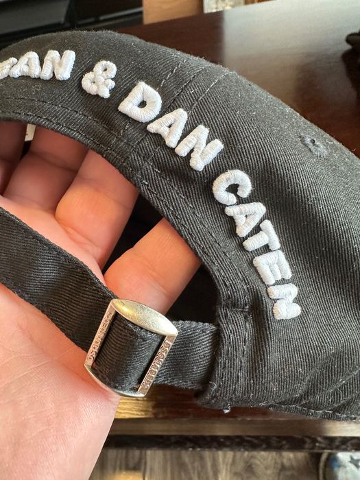 Șapcă DQUARED2 originala