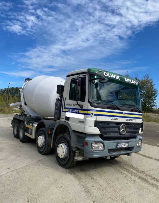 MAN si MERCEDES autobetoniera 8X4 si MAN macara 6X4