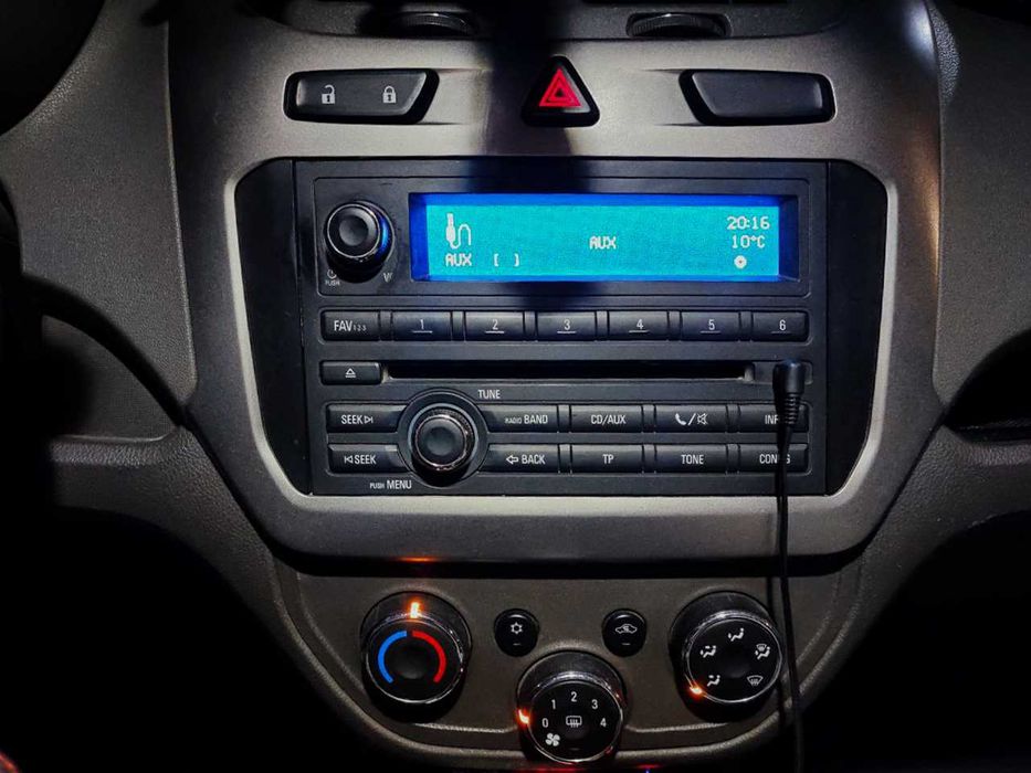 Chevrolet Cobalt LTZ 2013 — Серебристый, один хозяин, без вложений!