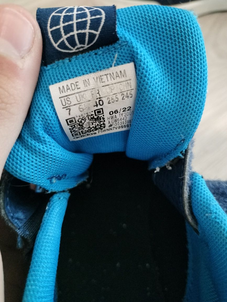Adidas albastru mărimea 40