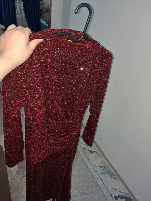 Платье вечерниййй