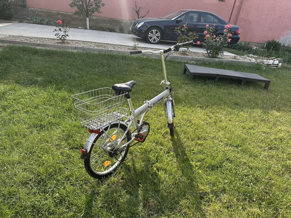 Bicicleta pliabila