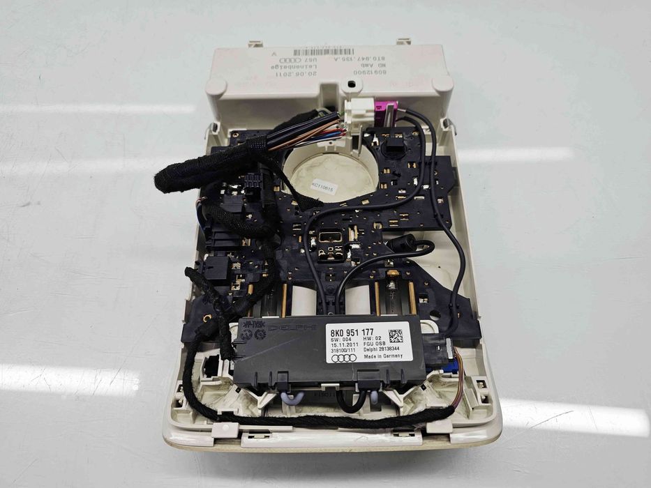 Plafoniera fata Audi A4 (8K2, B8) [Fabr 2008-2015] 8K0947135A