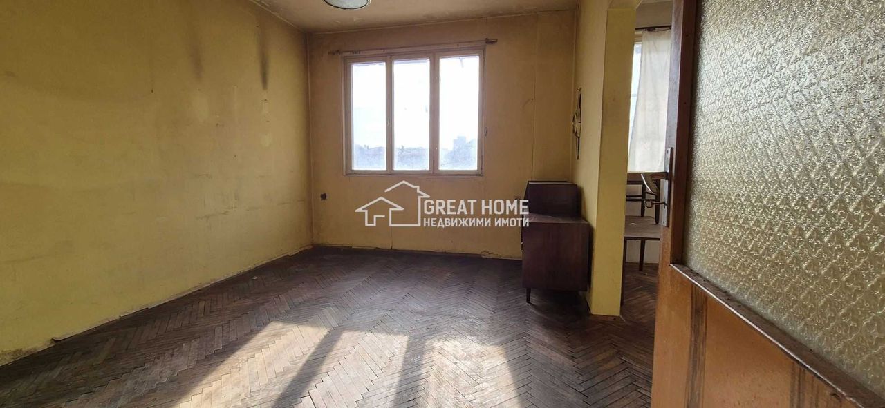 Продава се Многостаен апартамент в Търговище, Център - 132 кв.м за 599 €/кв.м - Снимка #3