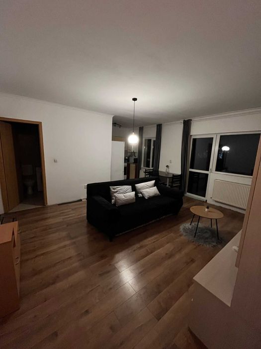 Proprietar inchiriez apartament