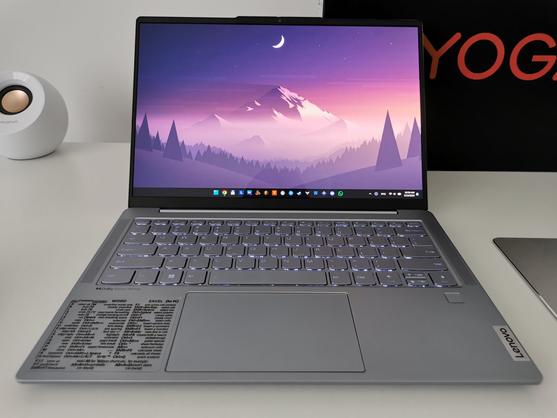Ultrabook Lenovo yoga slim 6, Ryzen 7 7840u, 16 GB, 1T SSD