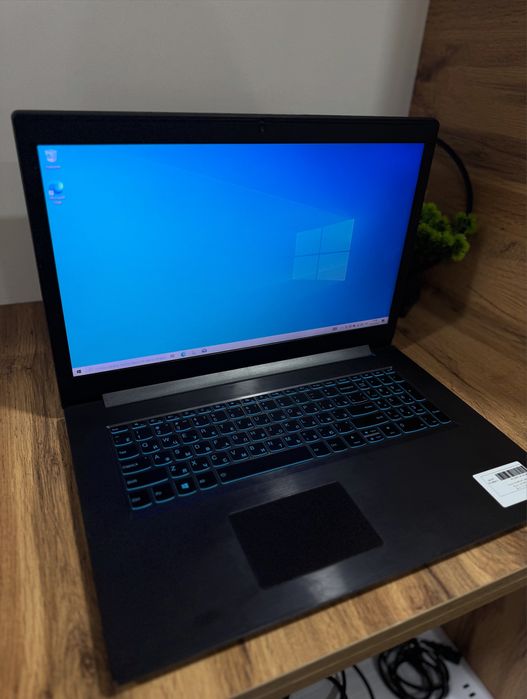 Lenova IdeaPad L340-1
