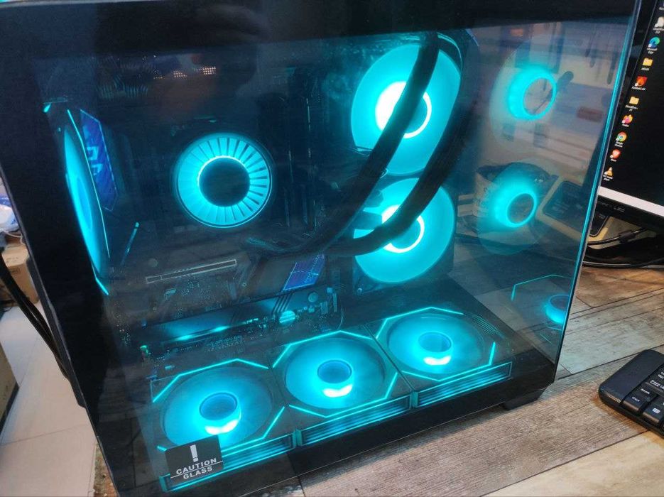 Гейминг PC - най-новият Z890 intel чипсет!