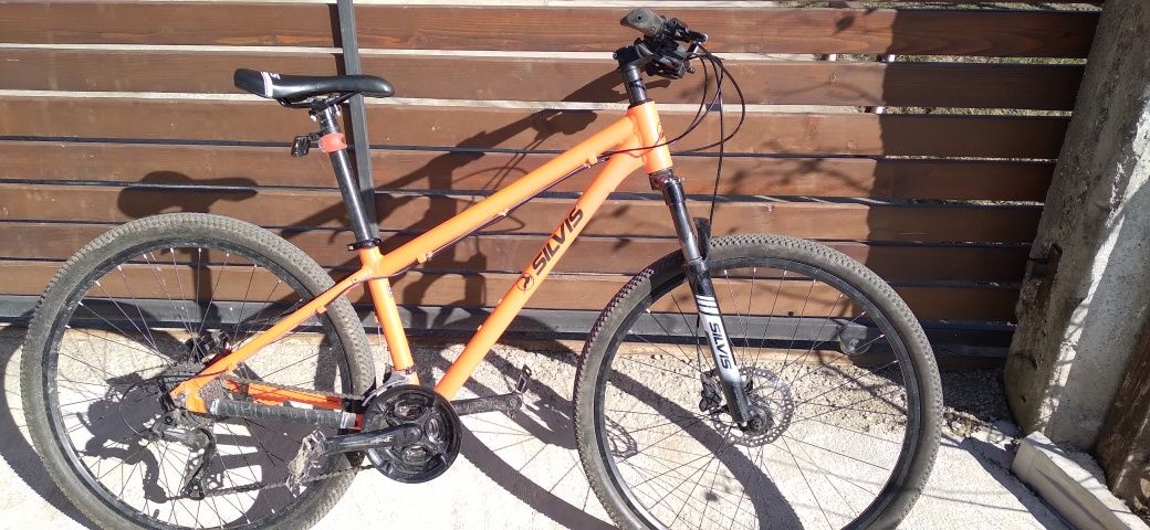 Mtb silvis încă în garanție