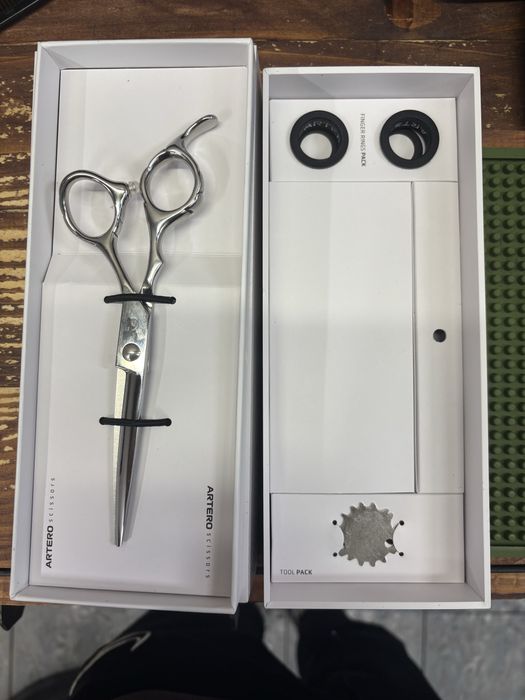 Artero one фризьорска ножица 6”