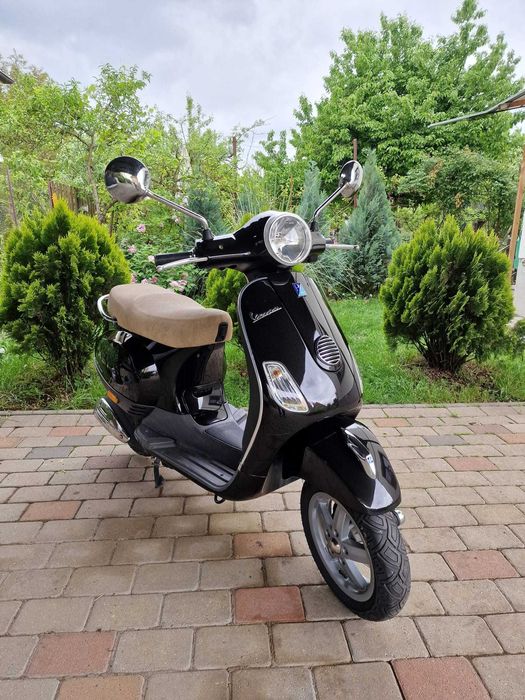 Piaggio Vespa Lx 50 4T-4 valve