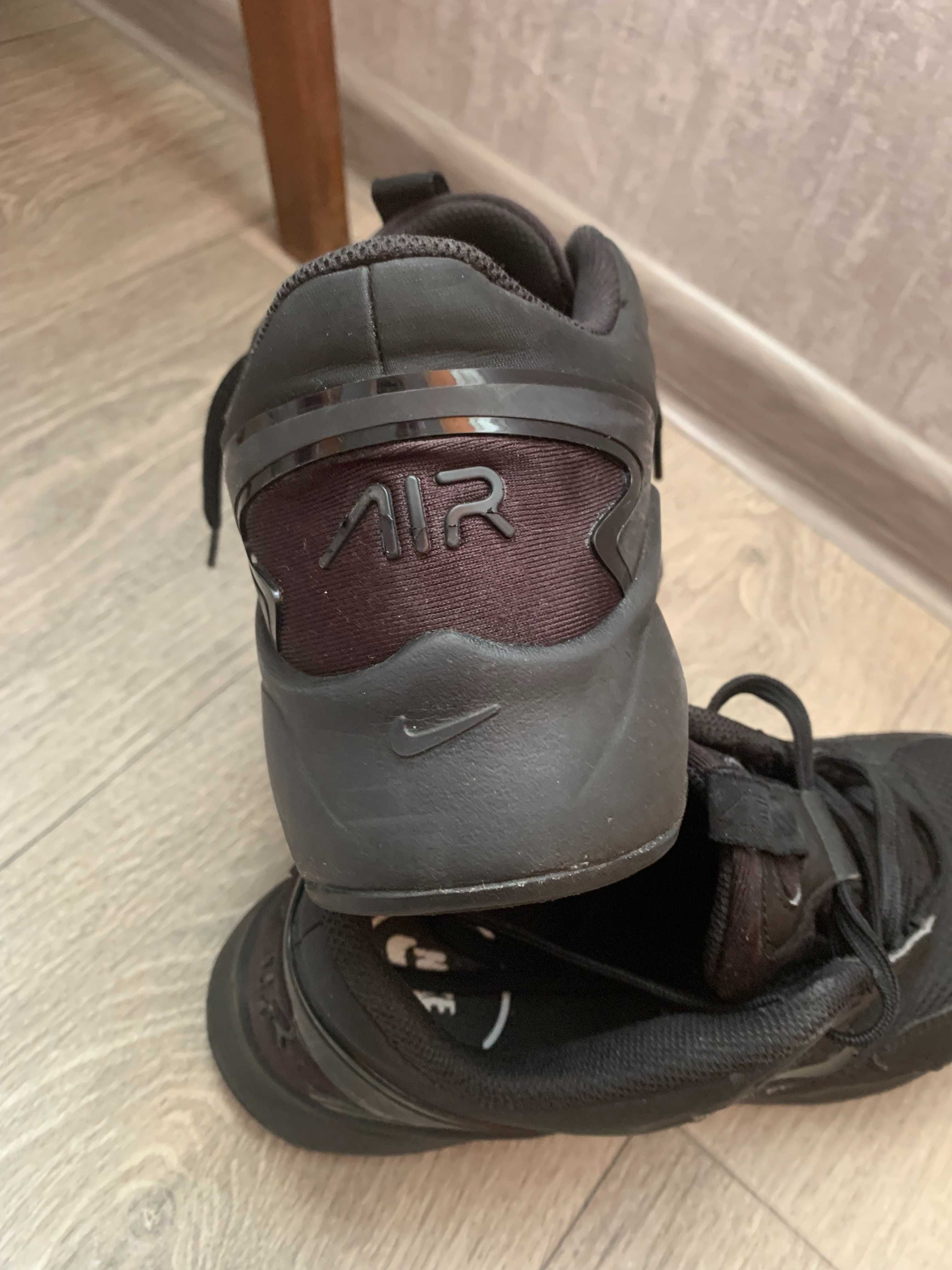 маратонки Nike Air Max Bol