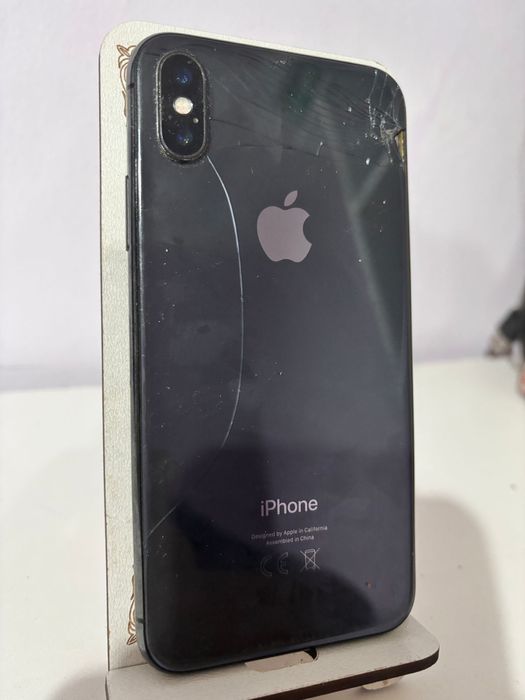 iPhone X 256 гб.