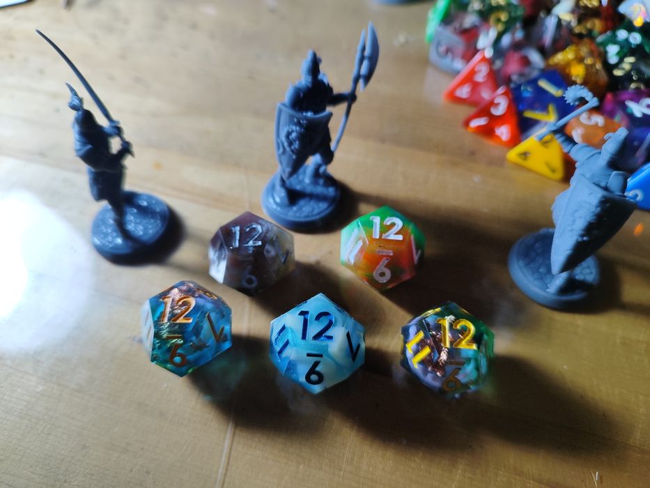 Наборы кубов DND dice