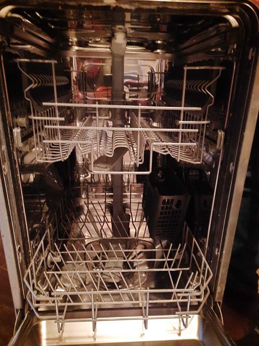 Masina de spalat vase incorporabila Electrolux, Clasa A, 45 cm, Inox